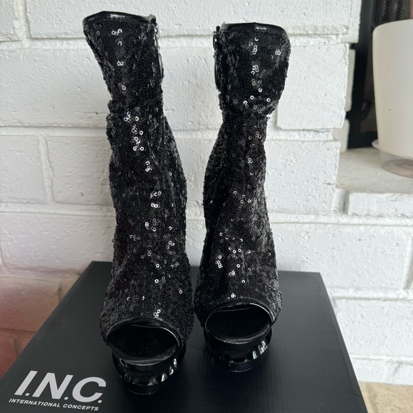 Pleaser *6" HEEL, 1 1/2" PF SEQUINED OPEN TOE ANKLE BOOT, SIDE ZIP, size 6 - Picture 6 of 8